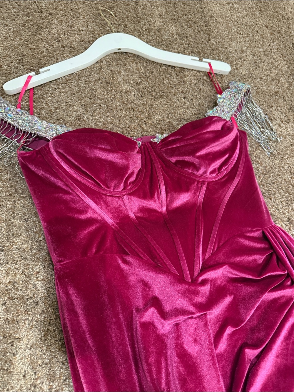 Portia and Scarlett Off-Shoulder Fuchsia Velvet Evening Gown with Beaded Fringe - Picture 6 of 13